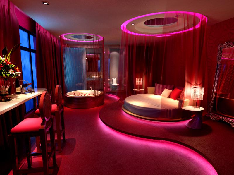 情侶主題酒店設(shè)計(jì)大圓床與紗簾之間妙用