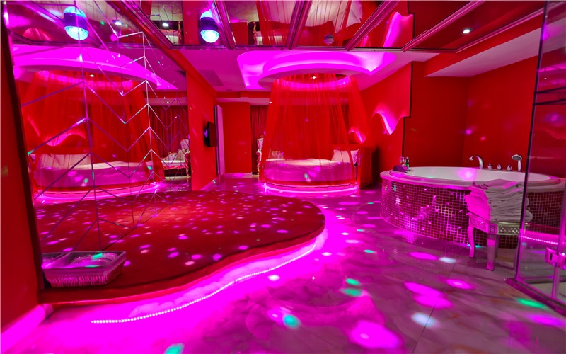 鄭州天鵝戀情侶酒店設(shè)計(jì)風(fēng)格欣賞