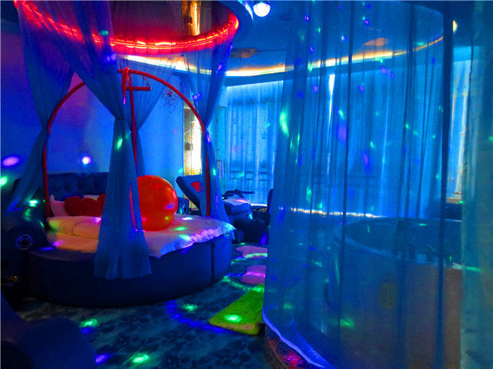 安徽池州愛巢情侶主題酒店設(shè)計