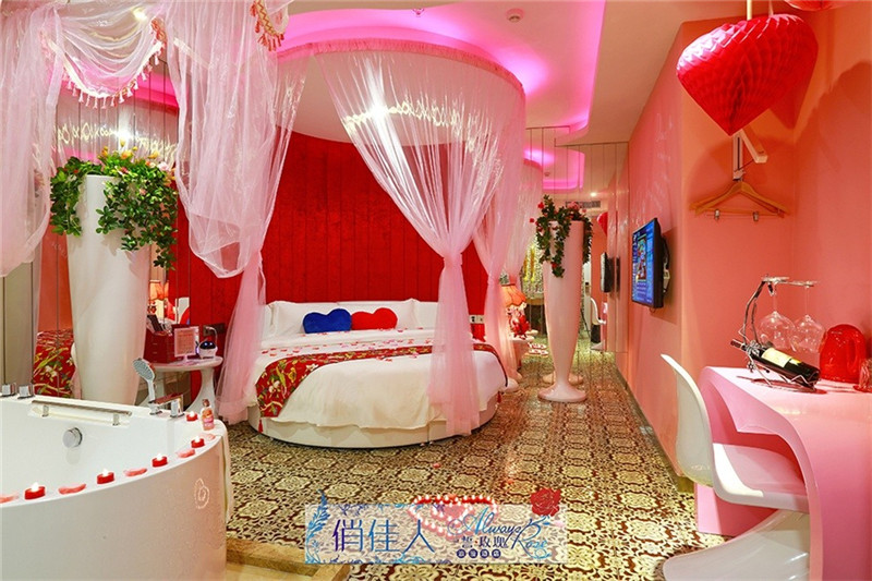 深圳一誓·玫瑰情侶主題酒店裝修設計實景圖片