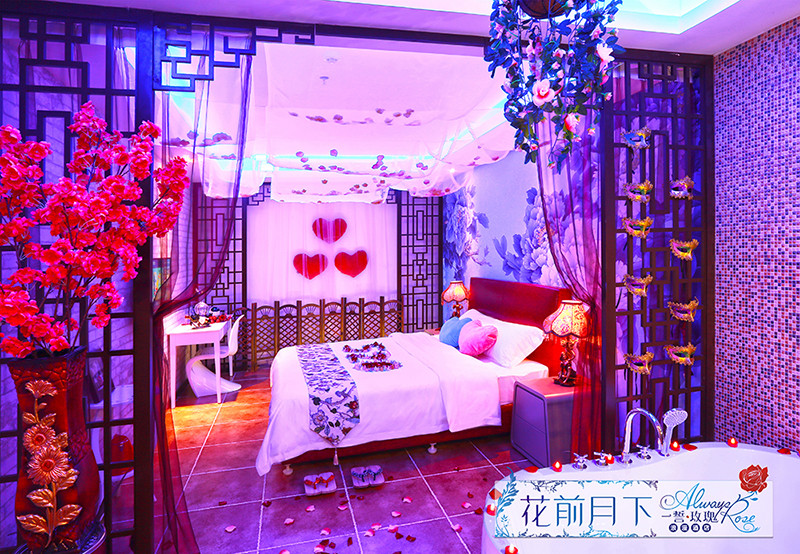 深圳一誓·玫瑰情侶主題酒店裝修設(shè)計(jì)實(shí)景圖片