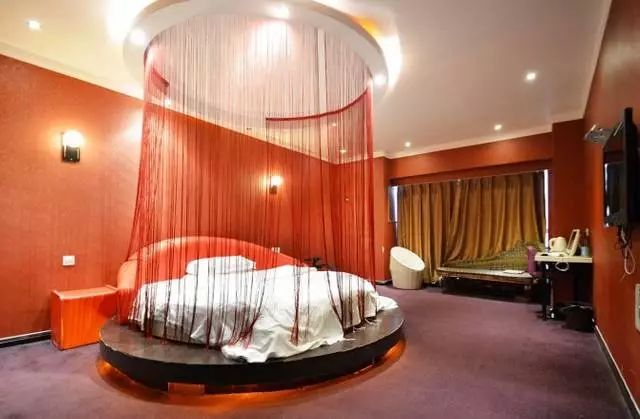 鄭州普羅旺斯主題酒店設(shè)計(jì)