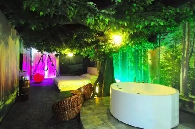 鄭州鐘愛情侶酒店設(shè)計(jì)