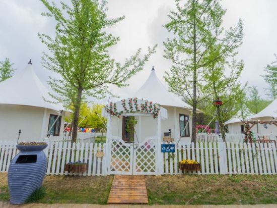 北京十二星座花園帳篷主題酒店設(shè)計(jì)方案賞析