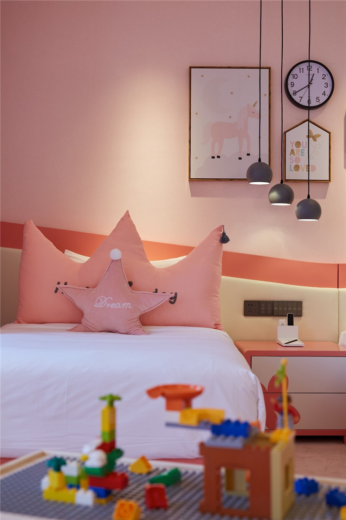 wego主題酒店設(shè)計(jì)公司推薦三套親子主題客房設(shè)計(jì)方案