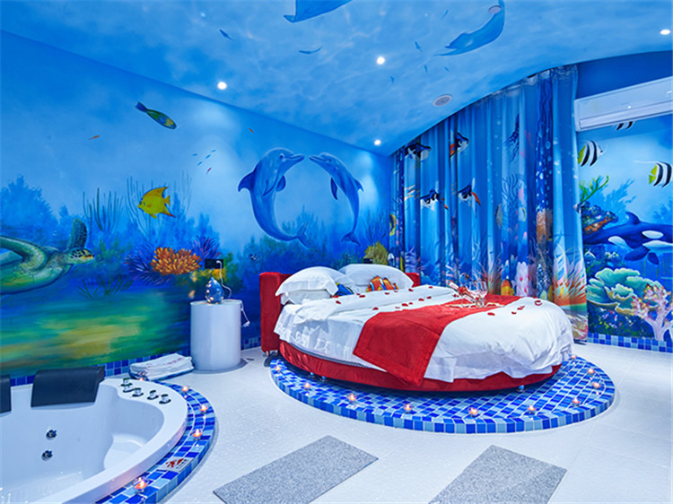 濟(jì)南萬愛情侶主題酒店設(shè)計(jì)突出浪漫 燈光設(shè)計(jì)更精彩