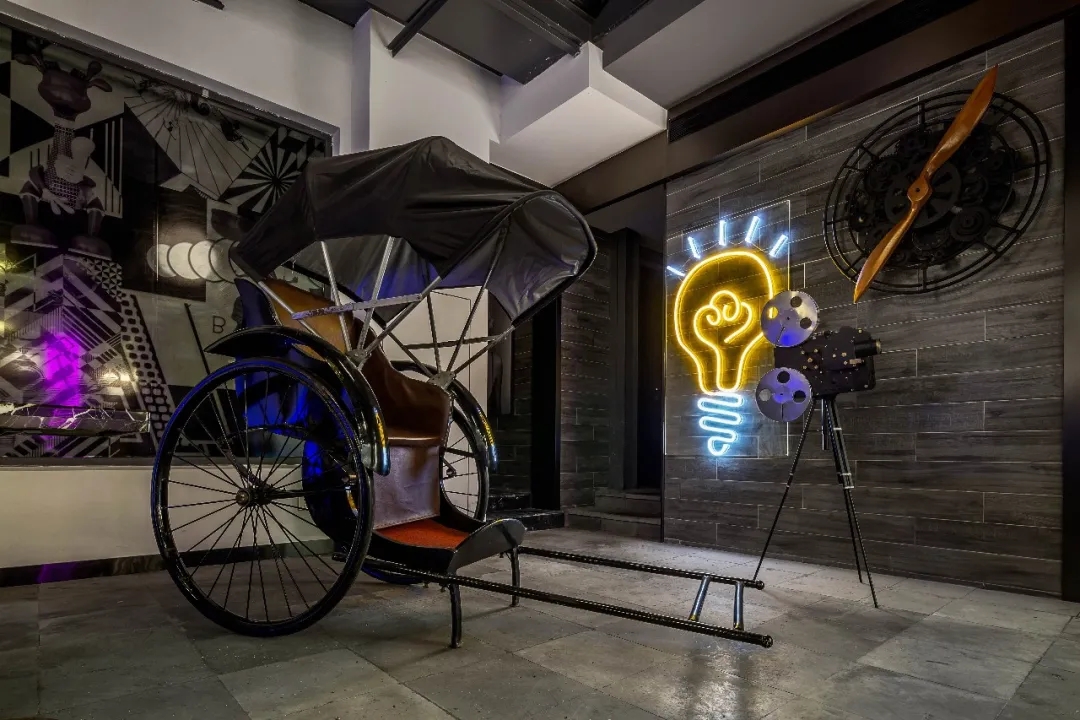 杭州西湖殿影主題酒店設(shè)計