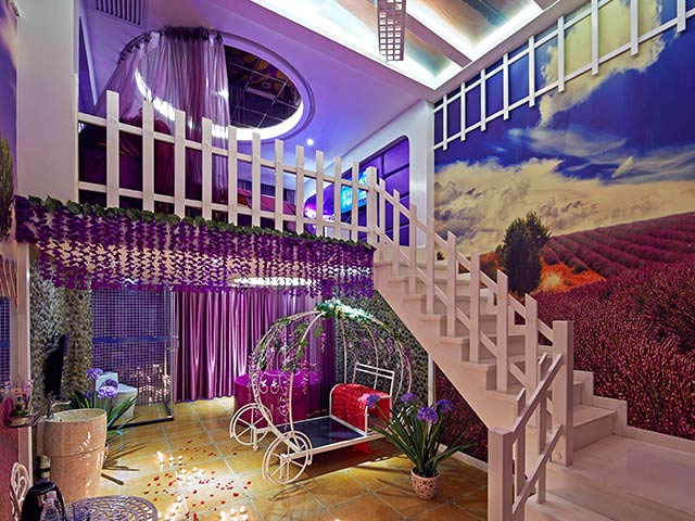 鄭州萬愛情侶主題酒店設計