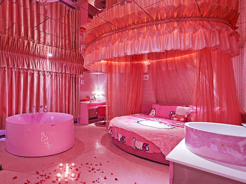 鄭州萬愛情侶主題酒店設計