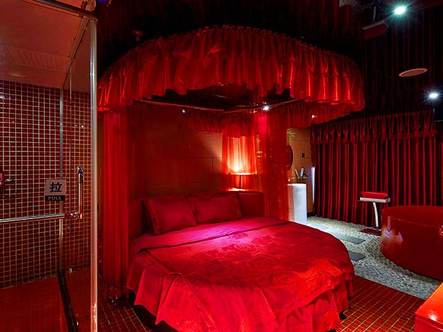 鄭州萬愛情侶主題酒店設計